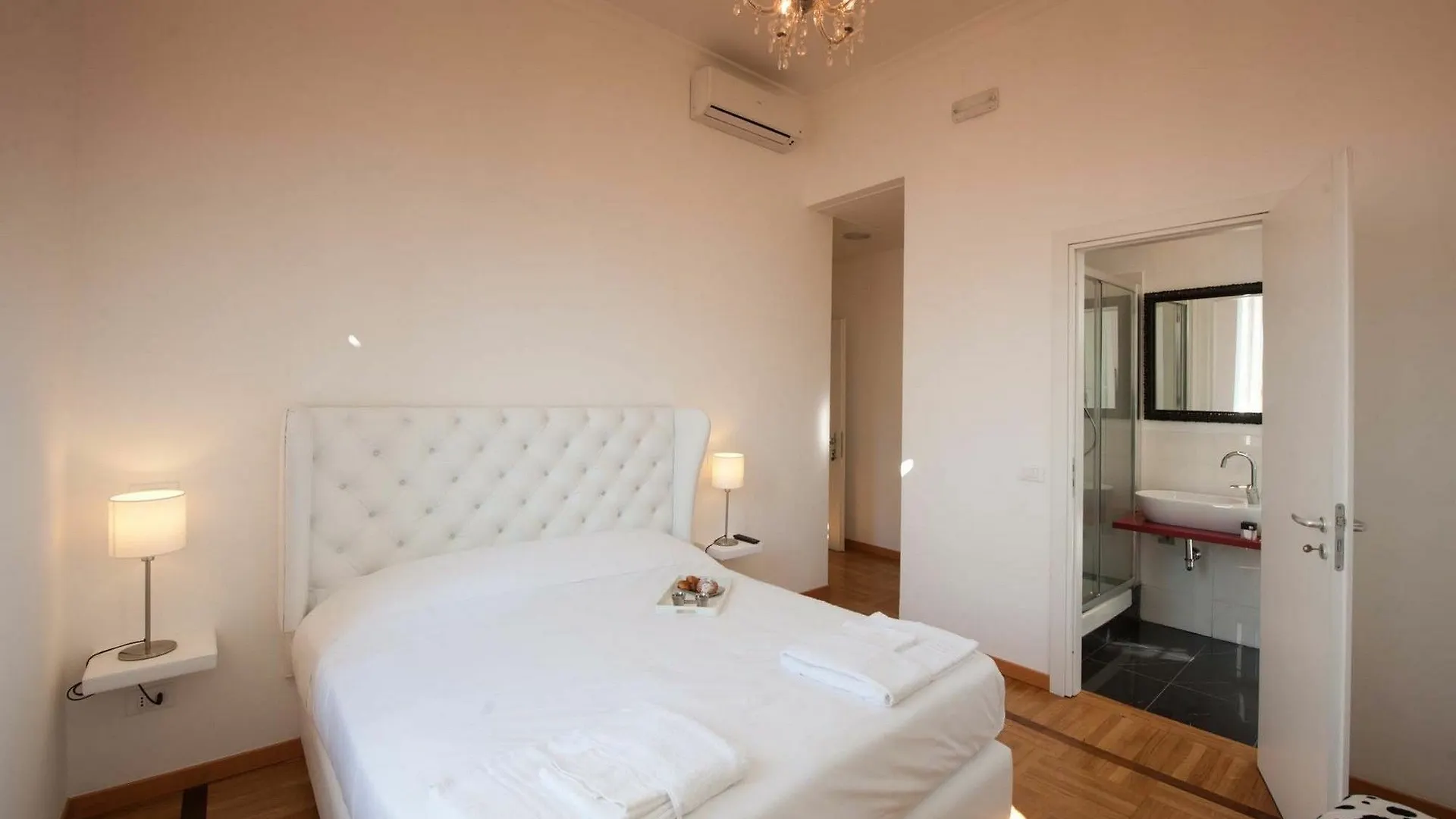 בית הארחה רומא Imperia Suite